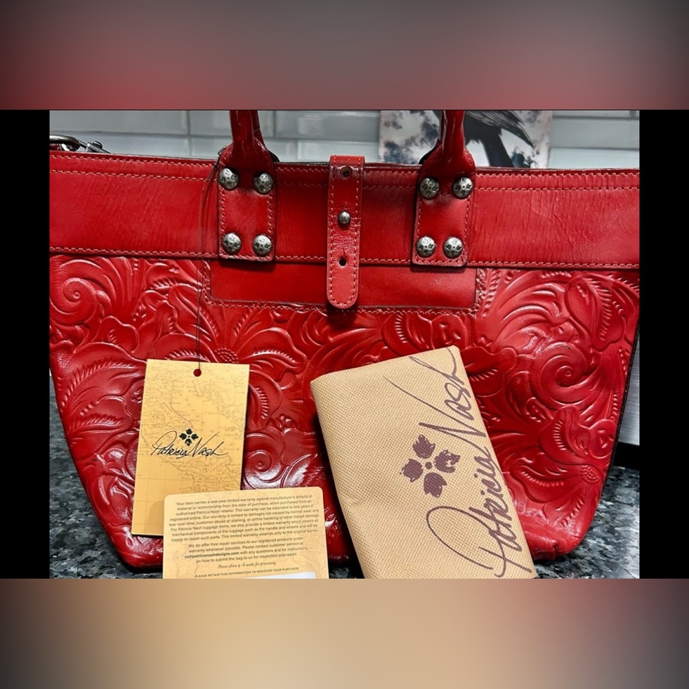 NWT Patricia Nash Analia Top Handle Crossbody Tote, "Burnished Tooled Colors"